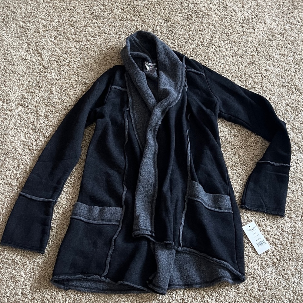 Hard Tail Slouchy Cardigan - Picture 10 of 15